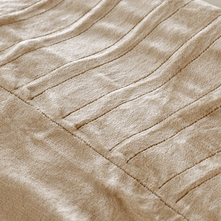 Mountainside Ridge Explore Life Microplush Heated Blanket - Oxford Tan