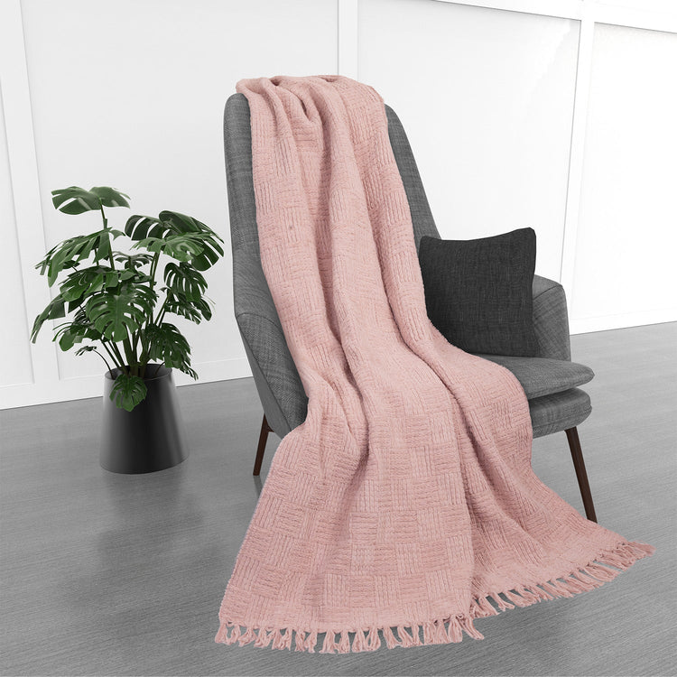 Kathy Ireland Oversized Chenille Fringed Basket Throw 50” X 70” - Blush