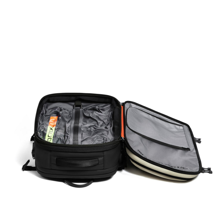 BlackVoyage Aero Essential Vacuum Seal Backpack and Vortex Vacuum Air Pump Bundle and 18LVacuum Bags