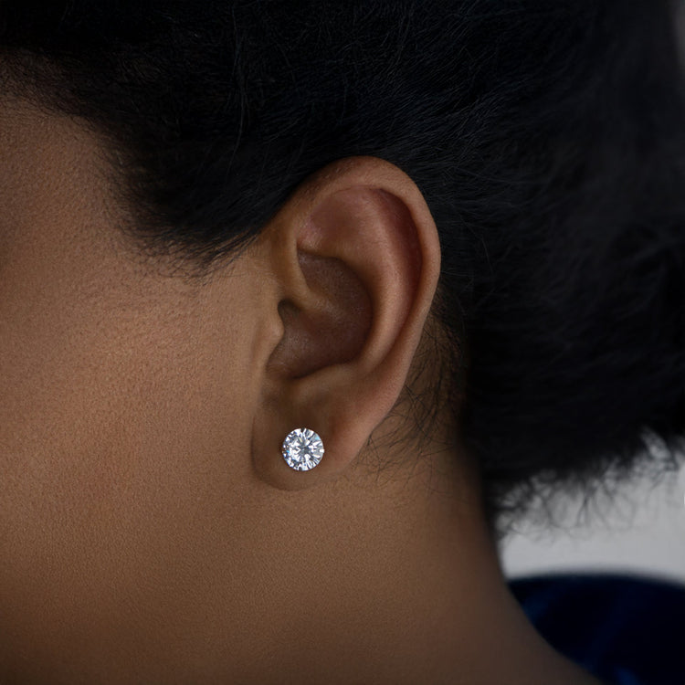Ice by Jardin 8mm CZ Round Stud