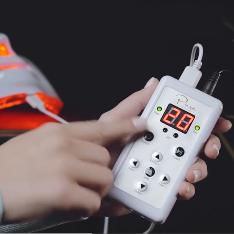 LUMA Light LED Therapy Facial Mask & High Energy Hyaluronic Serum (4oz)