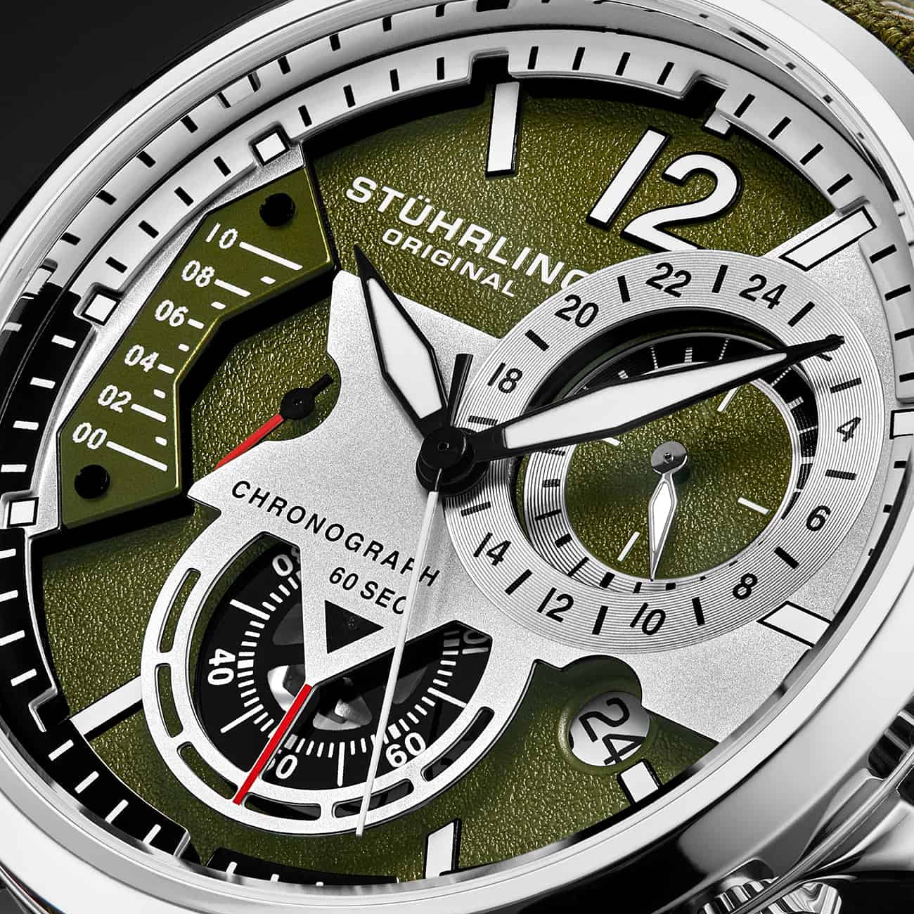 Green Dial / Silver Case / Green Leather Strap Silver Tang Buckle