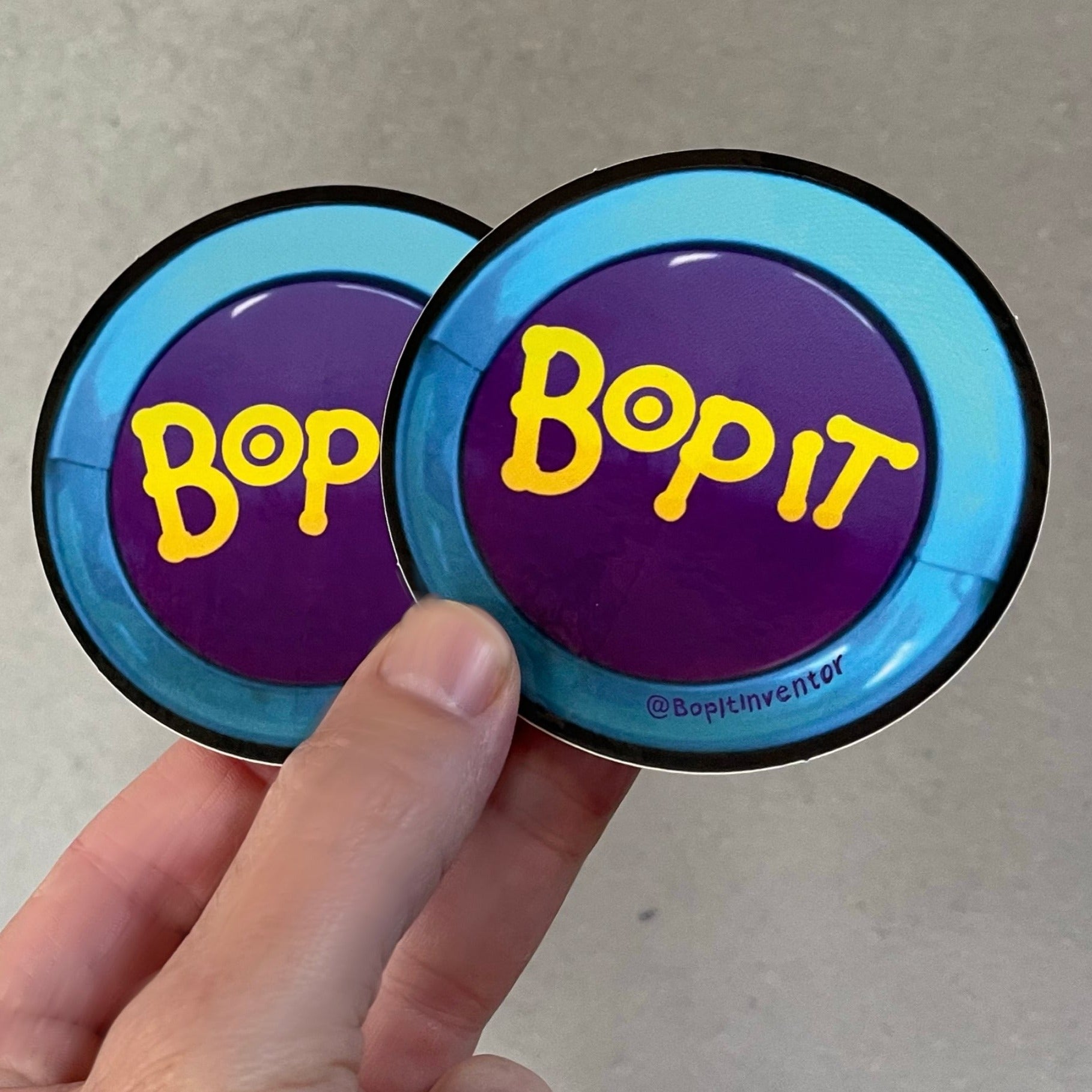 SPECIAL OFFER Bop It: The Card Game (pre-release limited edition)