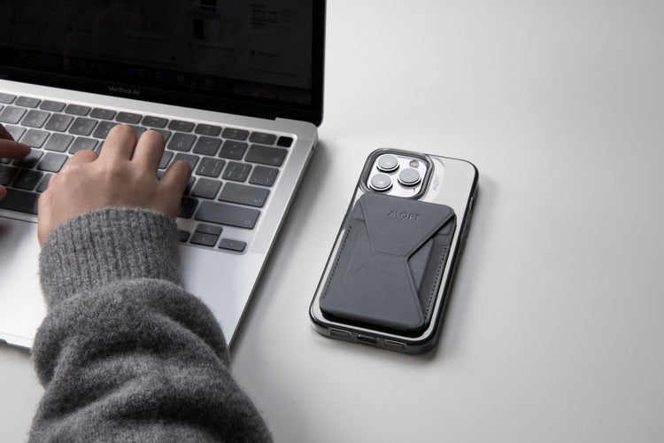SPECIAL OFFER Snap Case for iPhone 14 Pro in Clear
