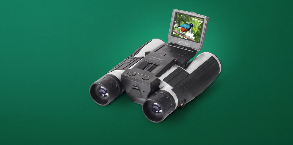 Minolta binoculars with built-in camera banner