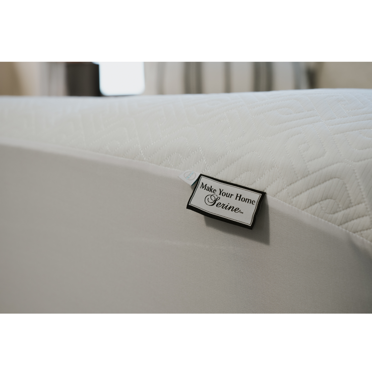 SPECIAL OFFER Waterproof Mattress Protector featuring 37.5® Technology