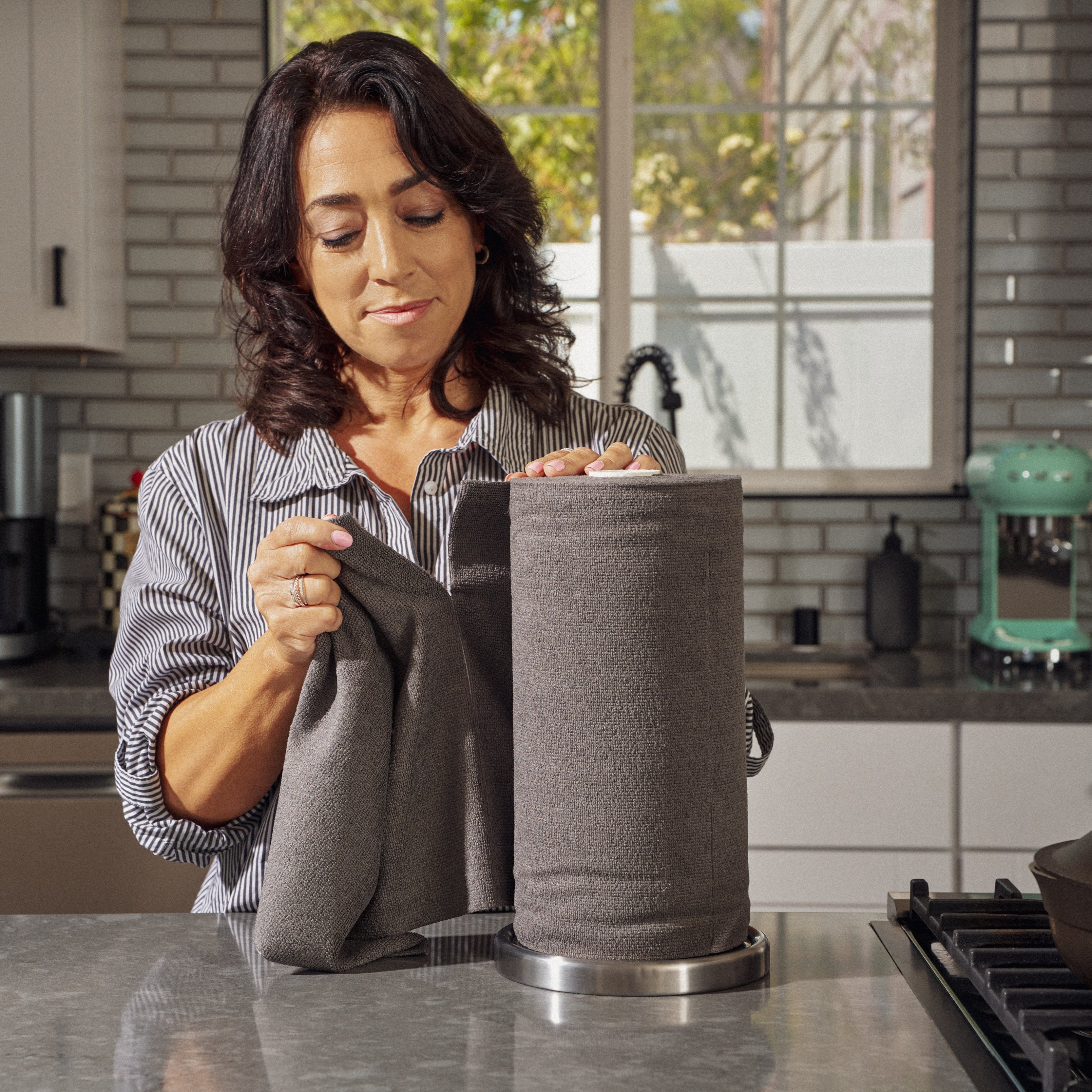 CAMPANELLI Pro Series Microfiber Utility Towel Roll (50 Count)