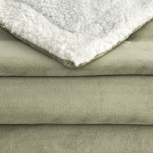 Ultra-Soft Velvet Plush Reversible Sherpa Fleece Blanket - Loden Green