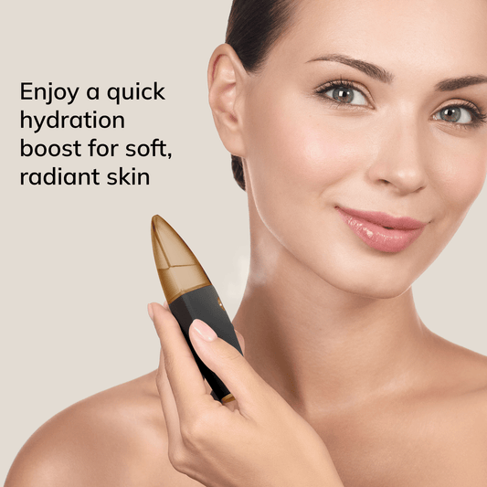 Black and gold facial hydration refresher with Geske branding on a white background