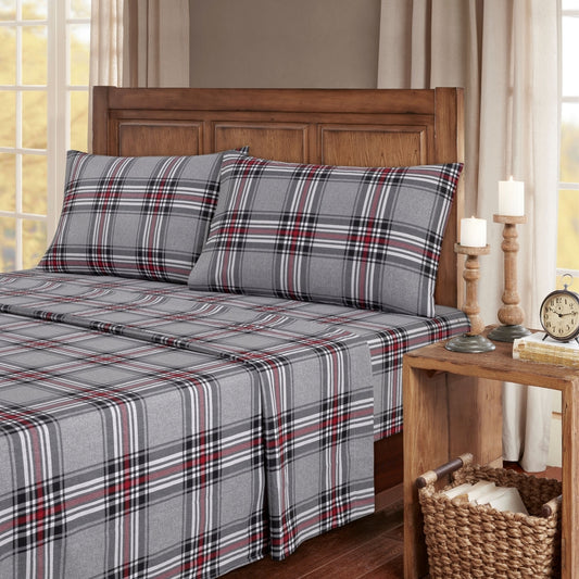 Kathy Ireland 100% Turkish Cotton Flannel Sheet Set - Crimson Check
