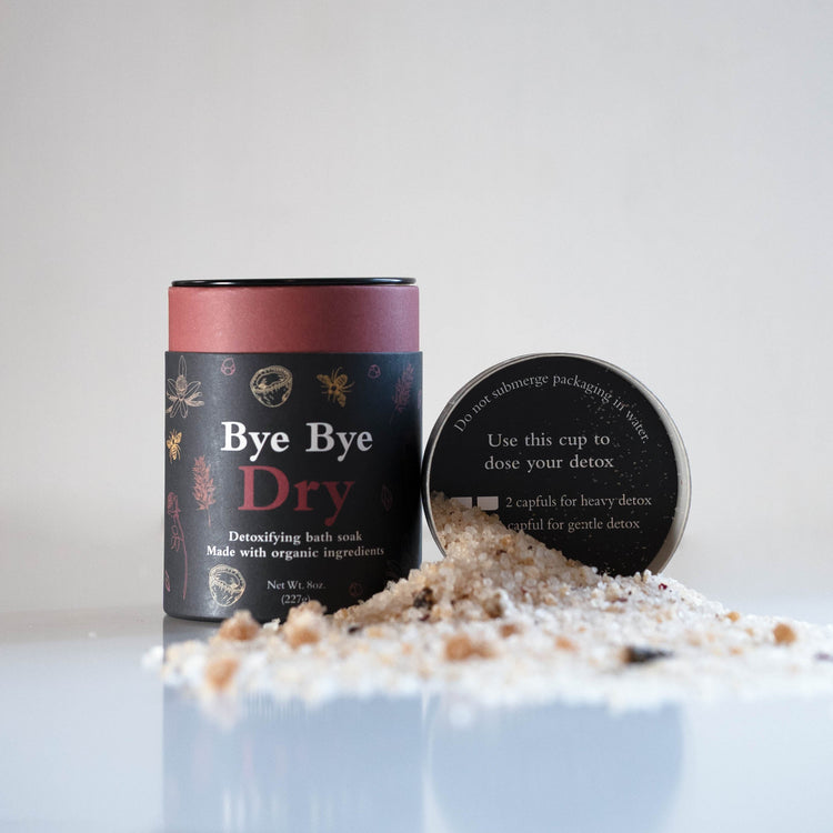 Bye Bye Dry Organic Detox Bath Salt Soak 8 oz