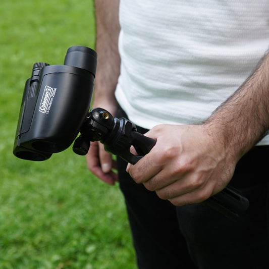 COLEMAN 15-50x28 Compact Zoom Binoculars - Black
