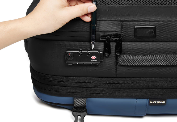 BlackVoyage Aero Essential Vacuum Seal Backpack and Vortex Vacuum Air Pump Bundle and 18LVacuum Bags