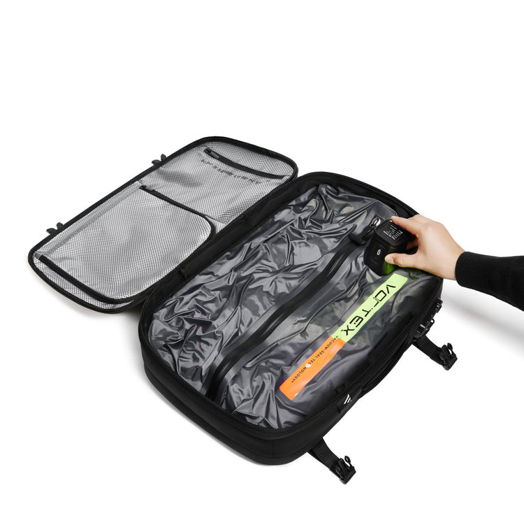 BlackVoyage Aero Essential Vacuum Seal Backpack and Vortex Vacuum Air Pump Bundle and 18LVacuum Bags