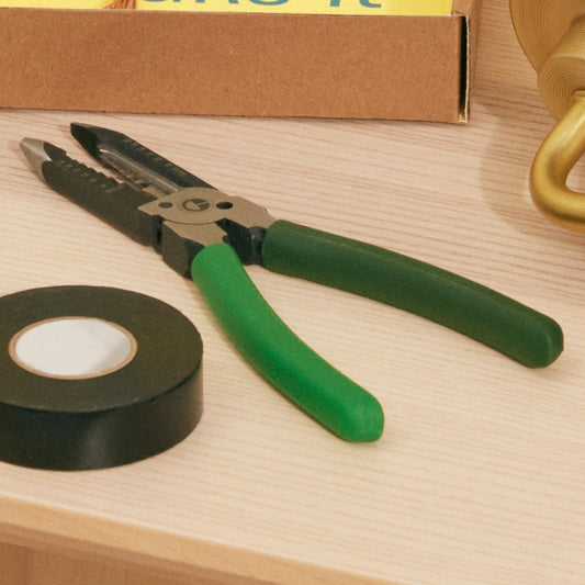 The Pliers Bundle with The Wire Cutter Pliers - Character (Green)