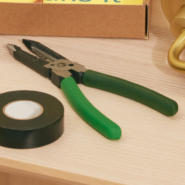 The Pliers Bundle with The Wire Cutter Pliers - Character (Green)