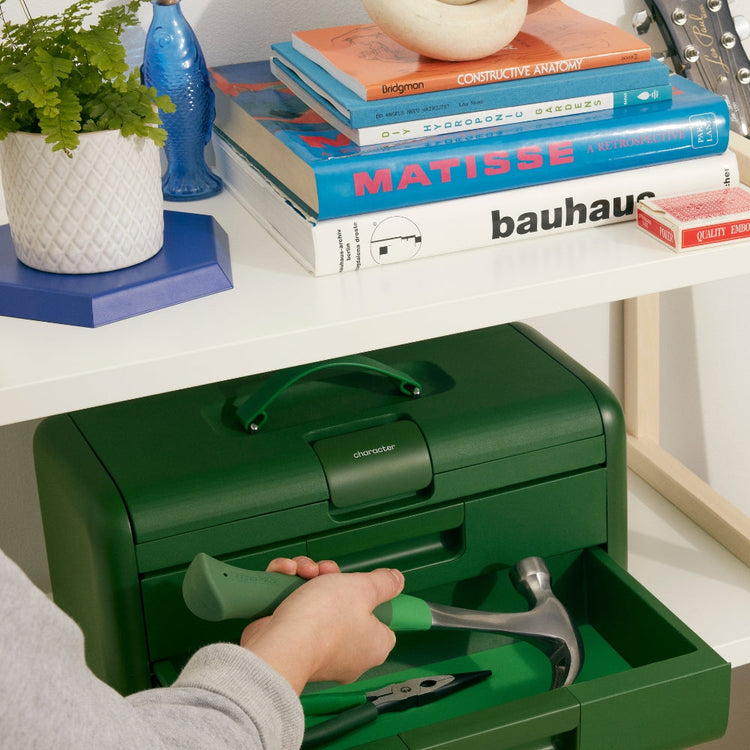 The Toolbox - Character (Green)