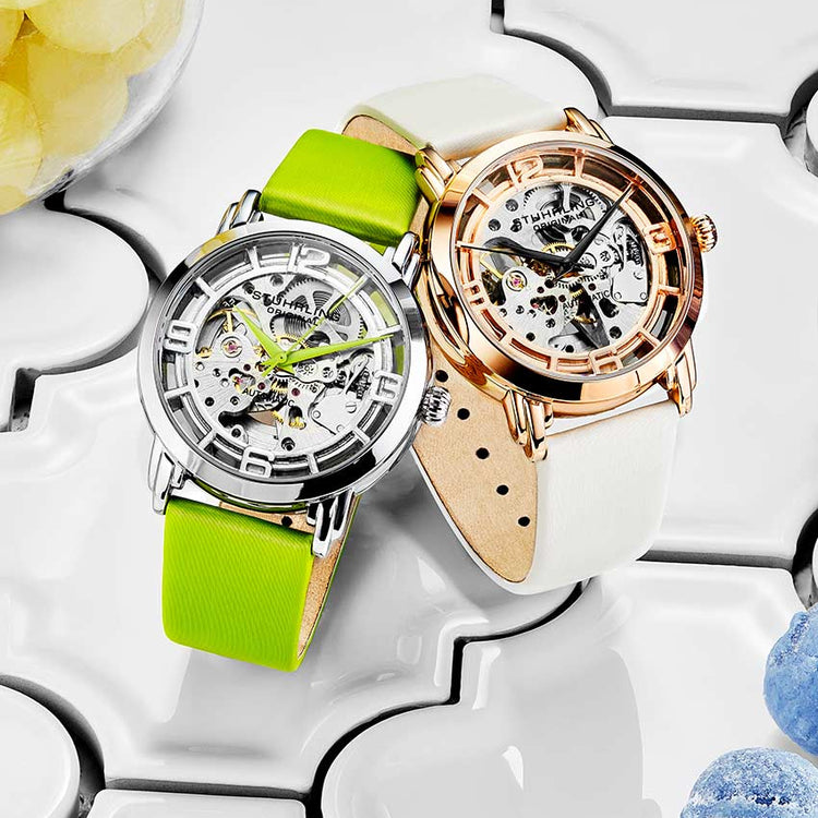 Silver Dial / Silver Case / Green Band