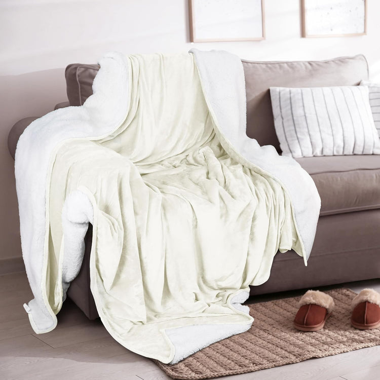 Ultra-Soft Velvet Plush Reversible Sherpa Fleece Blanket - White