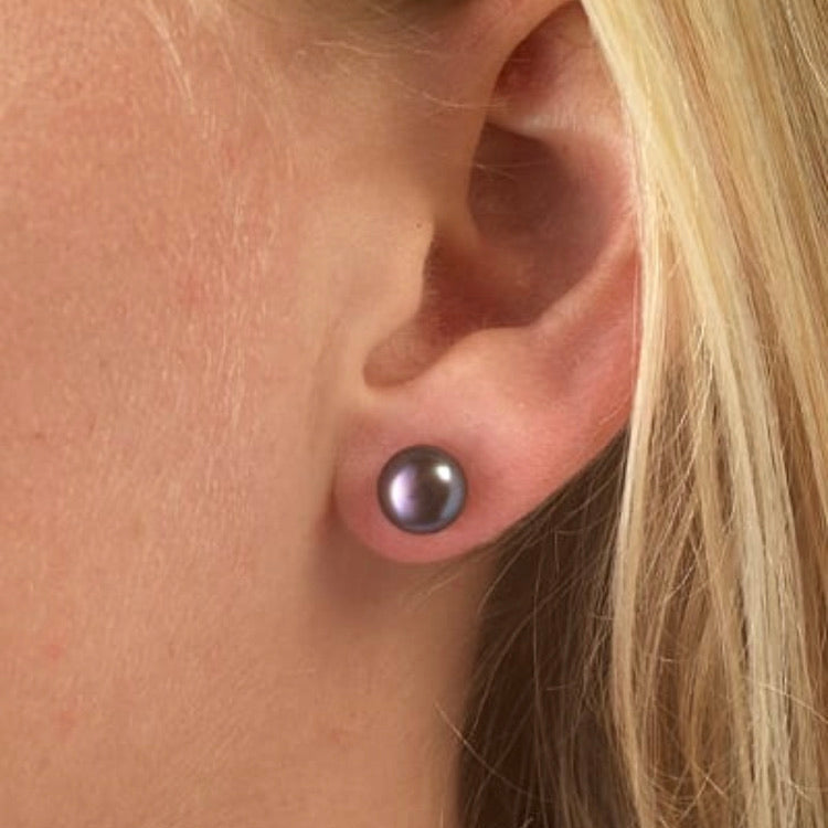 Signature 9-10mm Freshwater Pearl Studs
