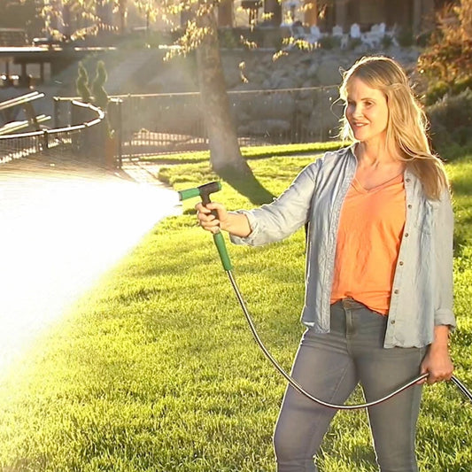 Metal Garden Hose® Lite with 2-in-1 Nozzle - Coral - 100 ft