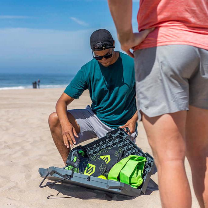 New Outdoor Game of Pickleball Meets Roundnet