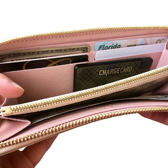 Chargecard® ултра тънка кредитна карта с размер на телефона за зарядно устройство - черно