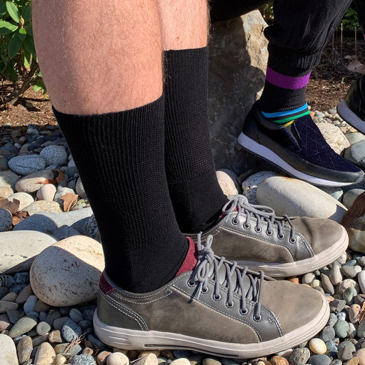 Diabetic Socks for Men, Diabetic Socks For Women, Neuropathy, Non Binding, Seamless - Solid Black