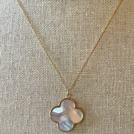 Mother of Pearl Clover on Fine Chain-Gold